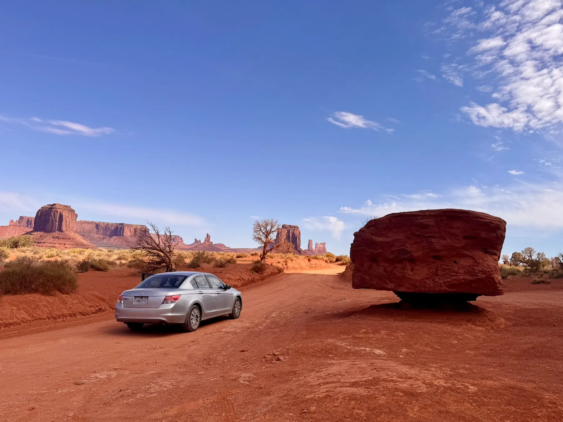 Red-rock road trip — photograph 3