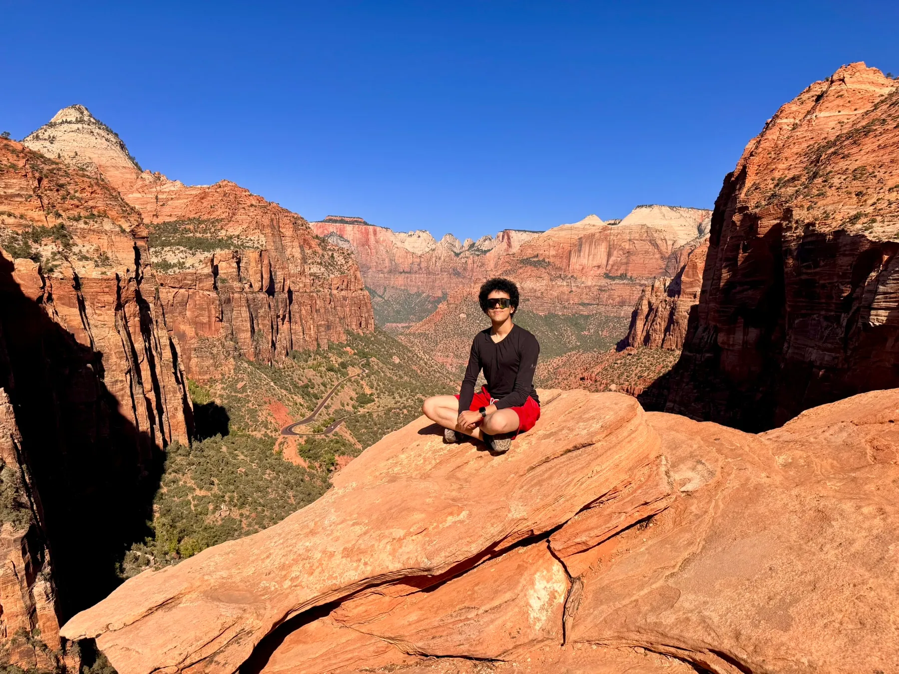 Red-rock road trip — photograph 8